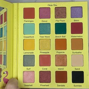Violet Voss Flamingo Palette